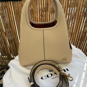 Coach Lana 19 Brass Ivory
